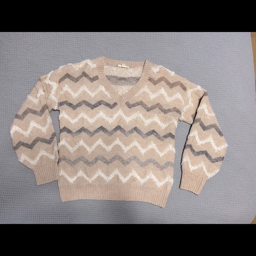 Women’s Textured Chevron Knit Sweater